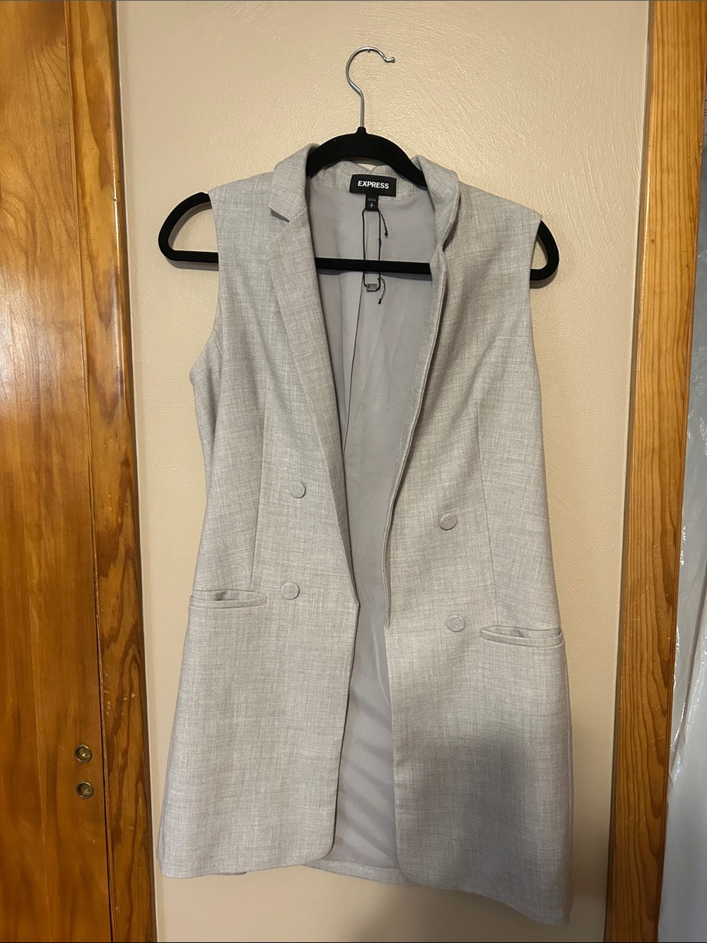 Express Light Gray Sleeveless Double-Breasted Blazer Vest